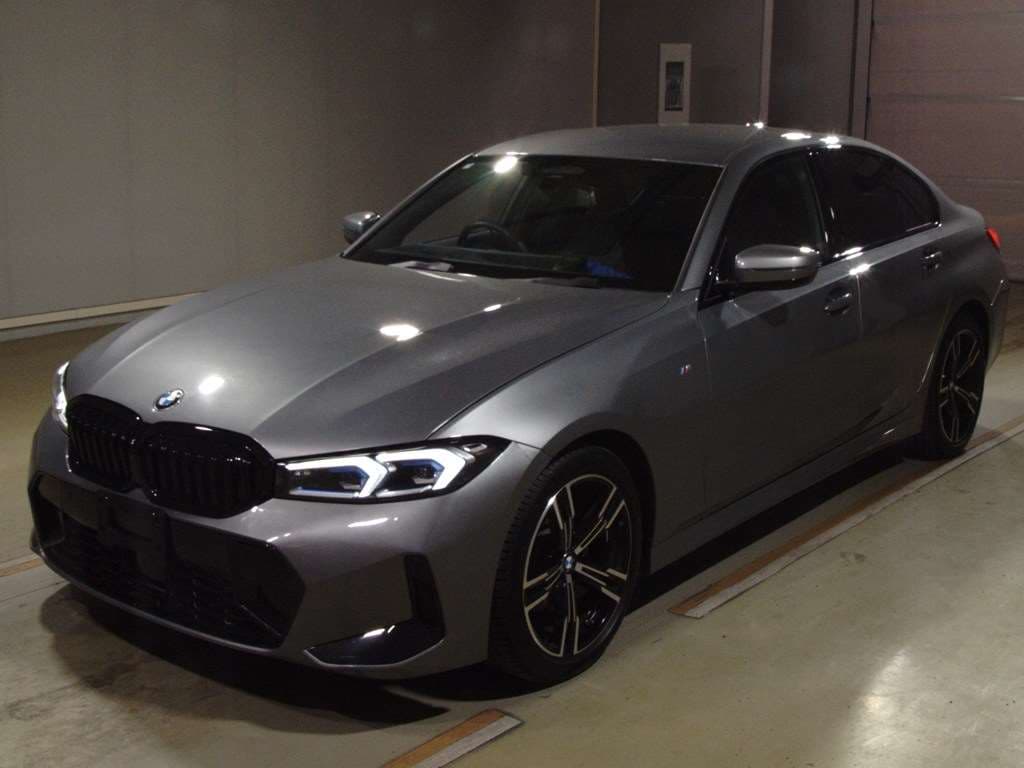 BMW 3 Series 2022 — авто из Японии
