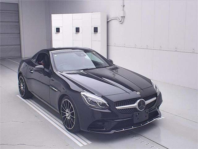 Mercedes-Benz SLC 2019 — авто из Японии